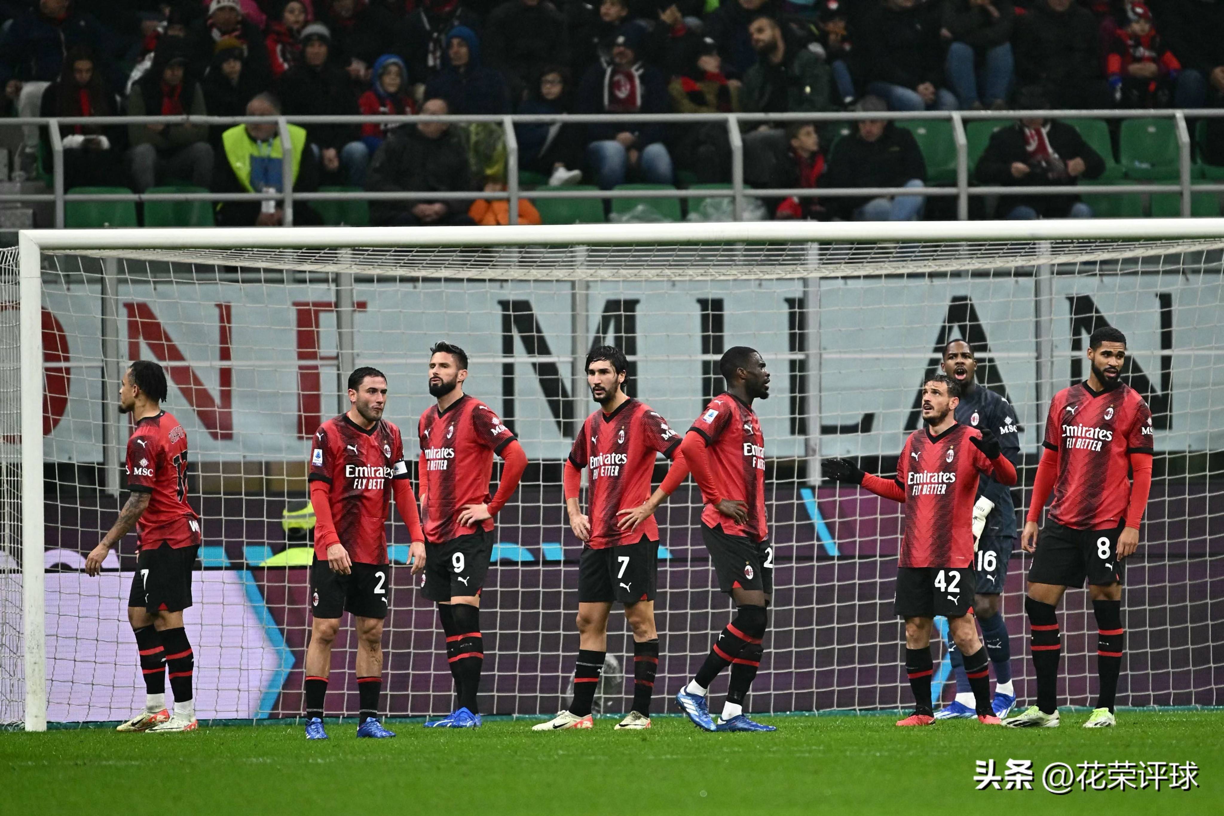 包含罗马主场-击败乌迪内斯,全队士气高涨的词条 包含罗马主场-击败乌迪内斯,全队士气高涨的词条