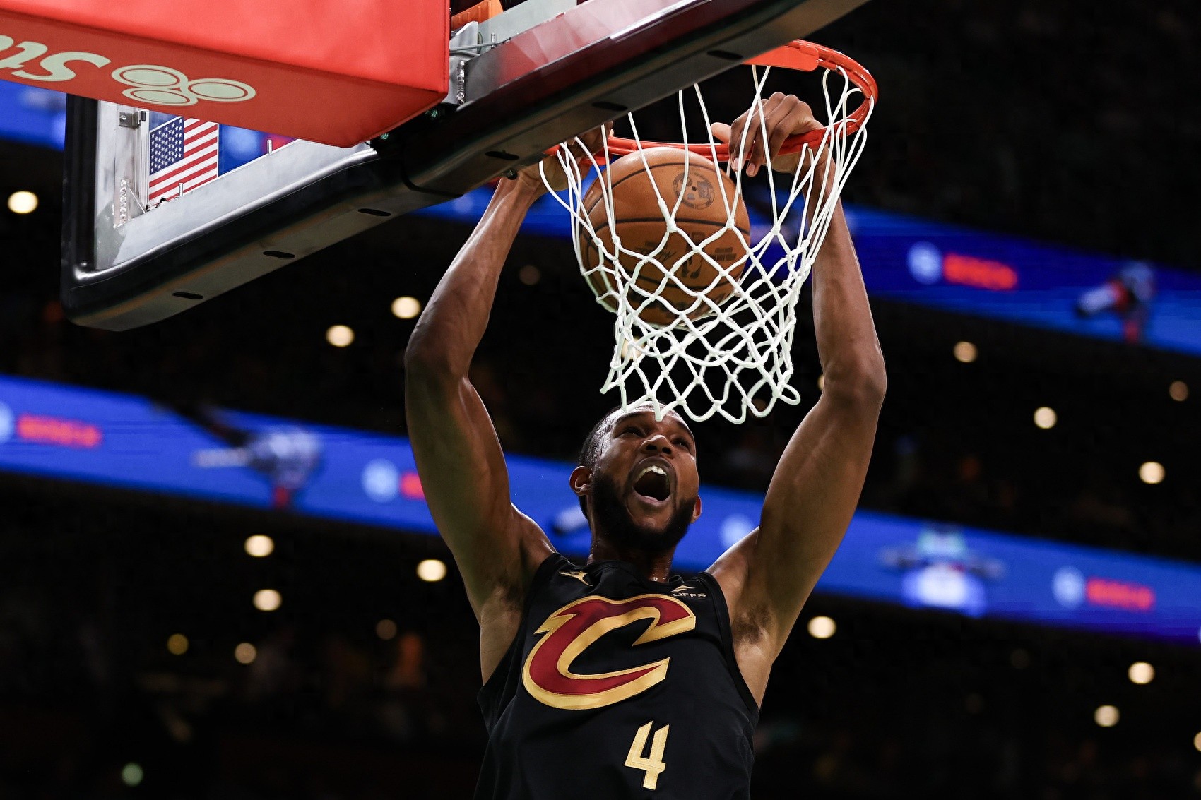 热火胜骑士,继续稳坐东部第四 热火胜骑士,继续稳坐东部第四