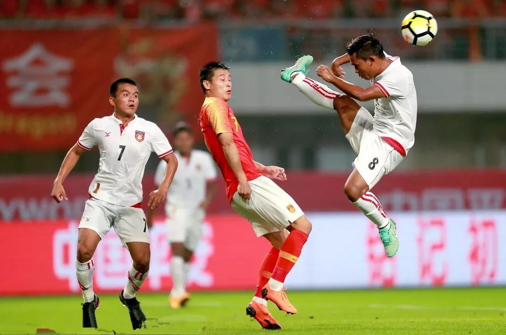 光环闪耀,中国选手闯进决赛勇夺头名,引无数掌声起舞的简单介绍 光环闪耀,中国选手闯进决赛勇夺头名,引无数掌声起舞的简单介绍