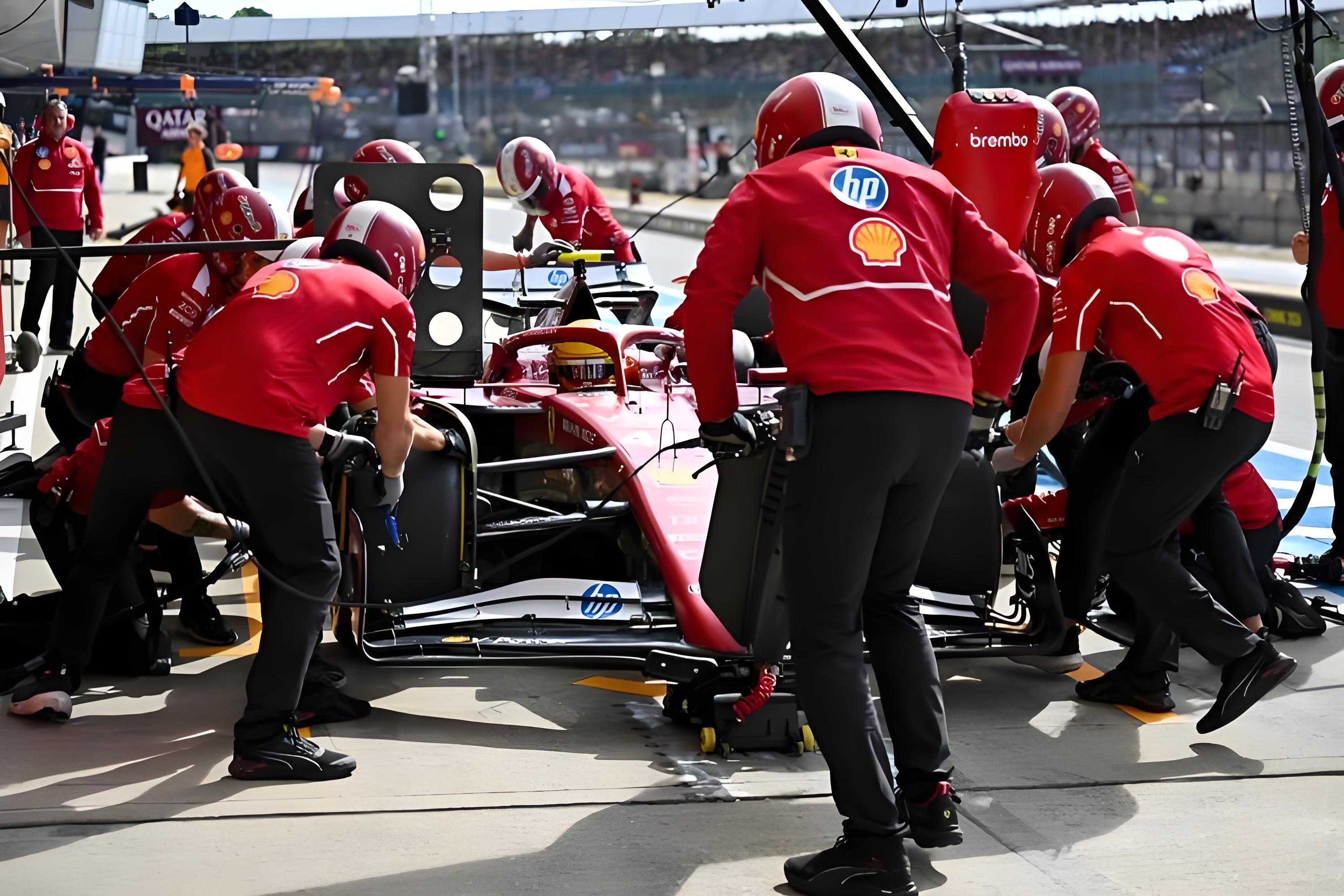 哈斯车队鏖战梅赛德斯，诺里斯点燃赛场