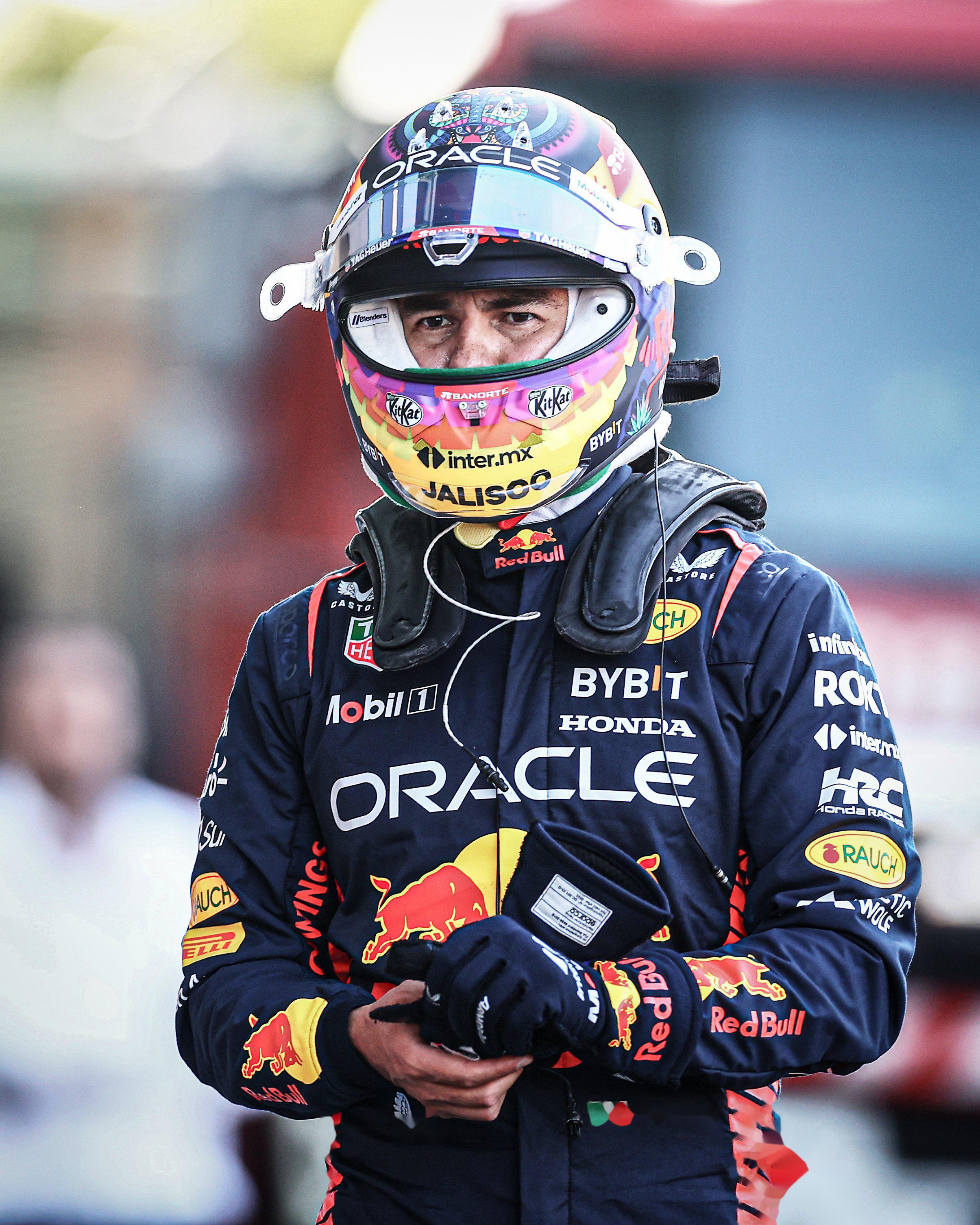 雷火电竞亚洲先驱-红牛二队力克索伯车队，佩雷兹扛起全队