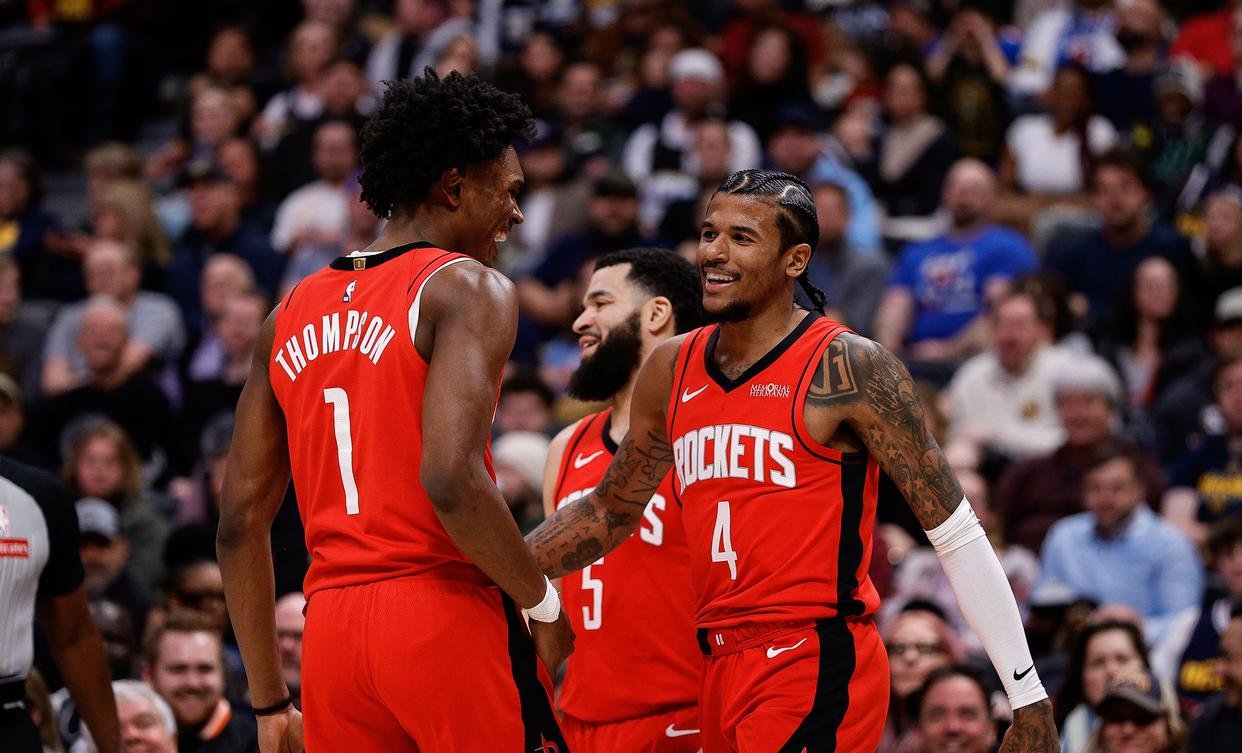 红牛二队横扫梅赛德斯，拉塞尔扛起全队