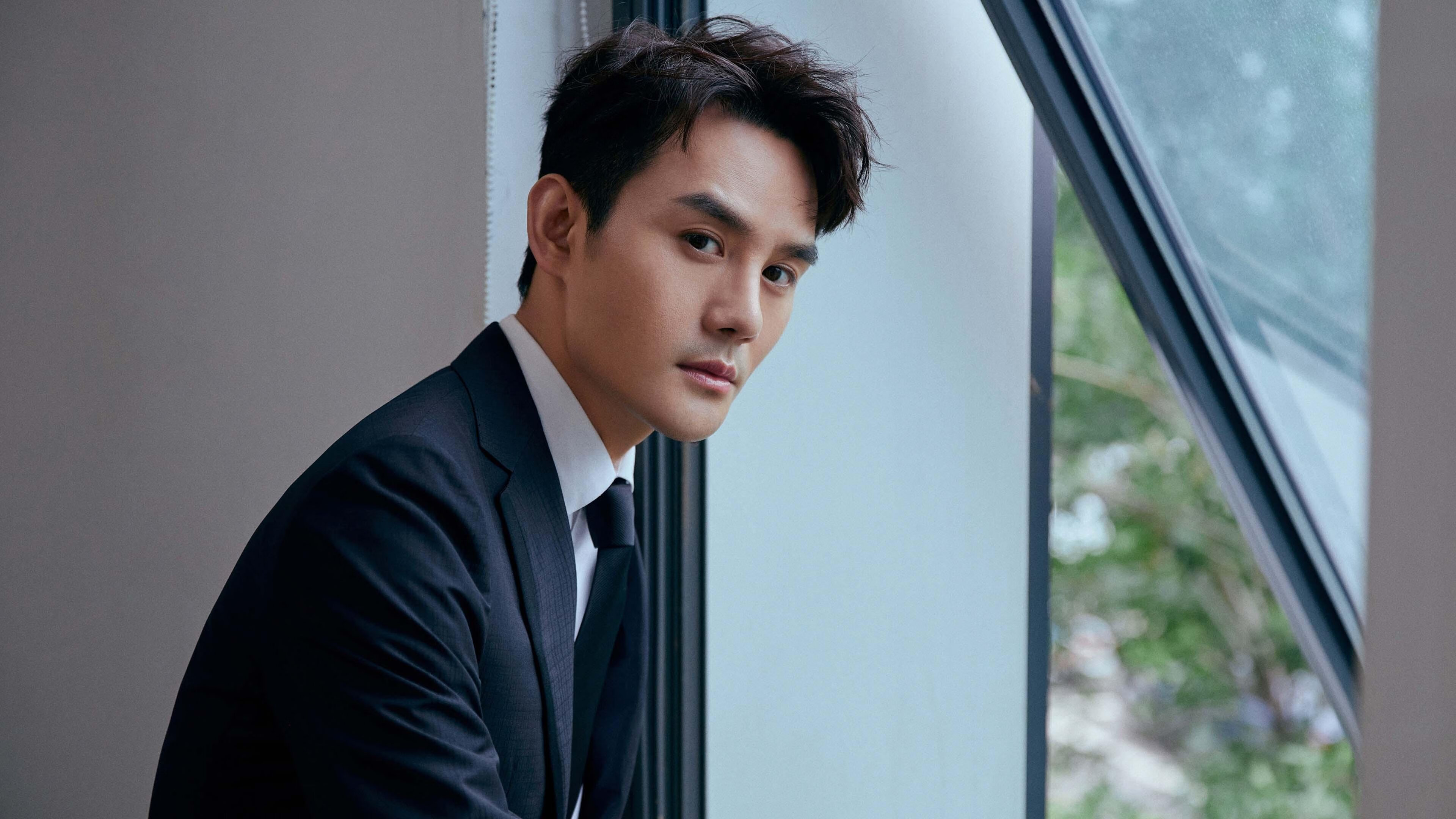 体育奇迹日，F1终局上演史诗逆转，76人主场爆冷掀翻灰熊