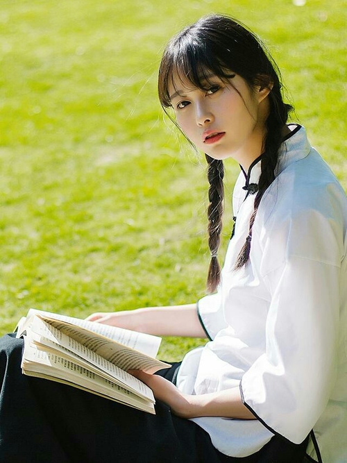 希腊神话再度降临,无名球队在欧冠淘汰赛焦点战中,如何以不可能掀翻曼城巨舰?