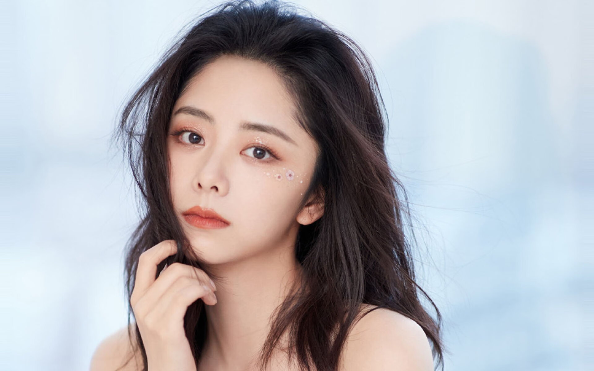 幽灵助阵新王，布伦森绝杀撕裂国王，爵士宿敌史添血色一笔