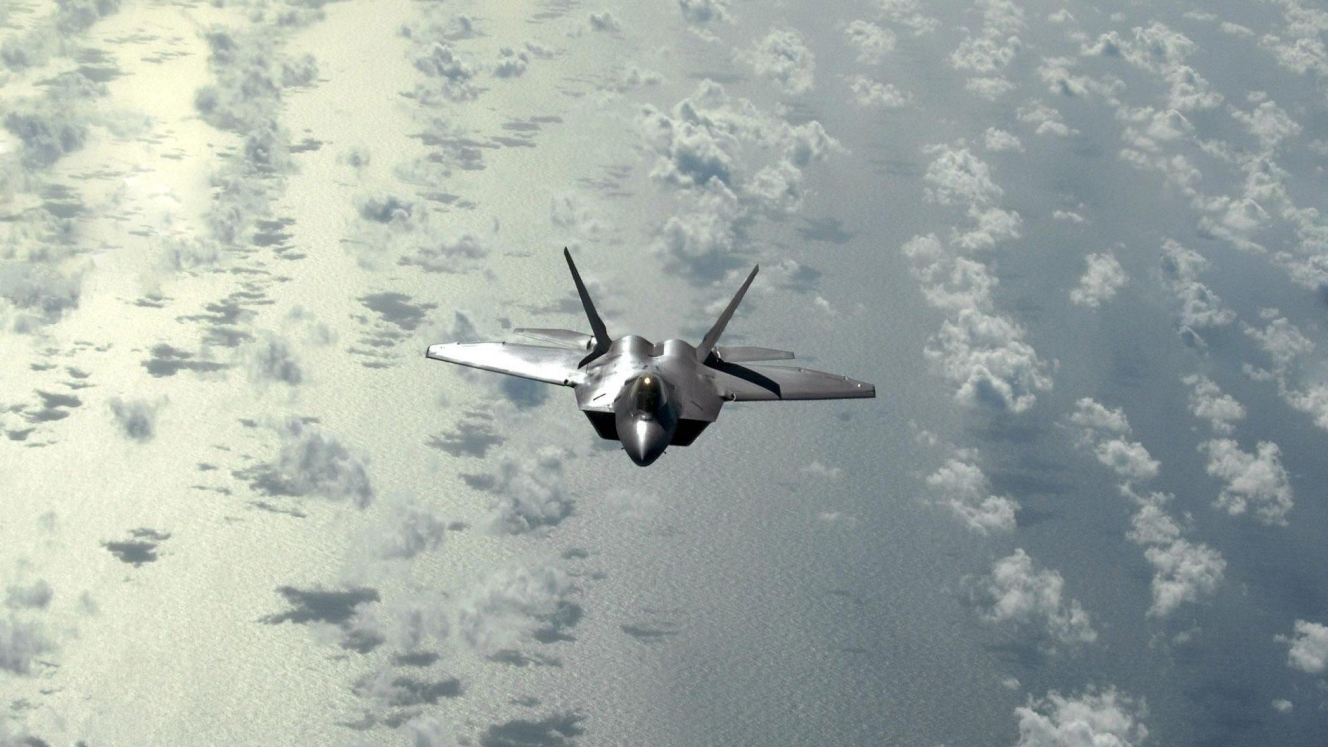 光影对决，在意大利德比中跳动的冠军心脏—若日尼奥